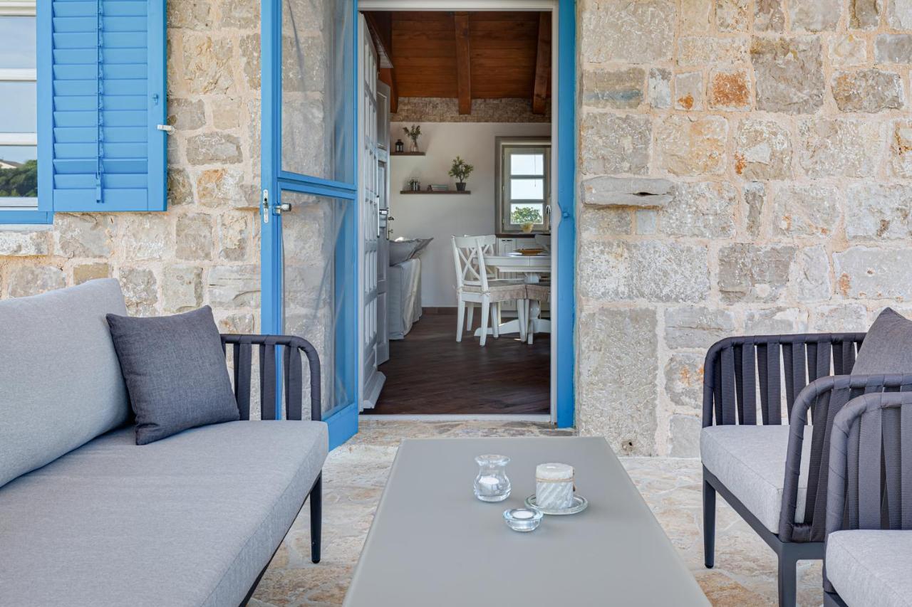 Stonehouse Milan Villa Razanac Exterior photo